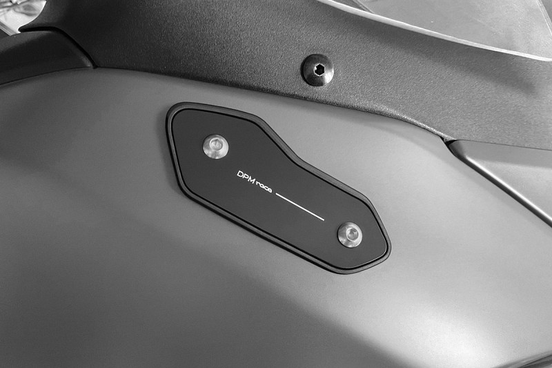 Τάπες καθρεφτών για YAMAHA T-MAX 2025