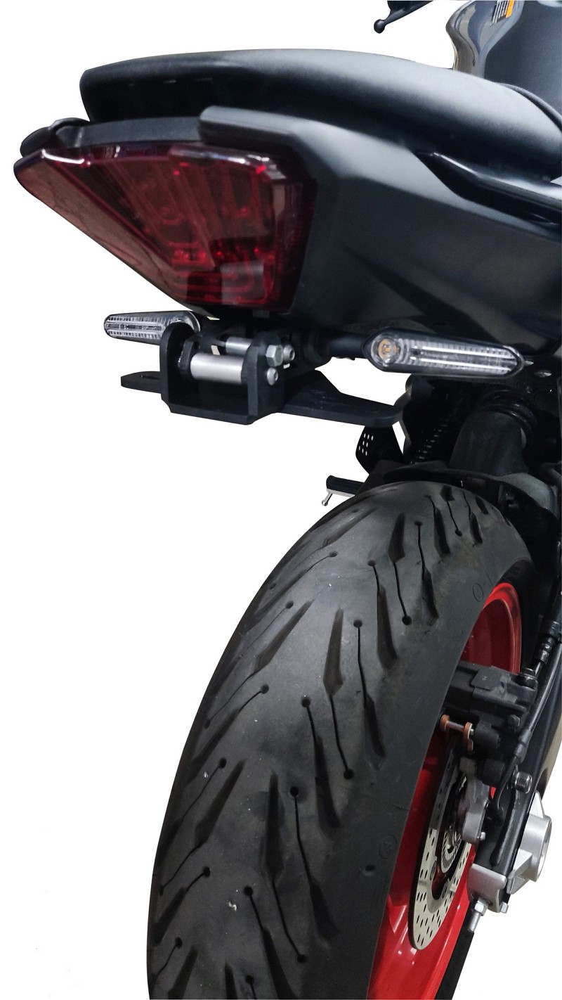 Σπαστή βάση πινακίδας  GREF Innovation για Yamaha MT 07 2015-2024