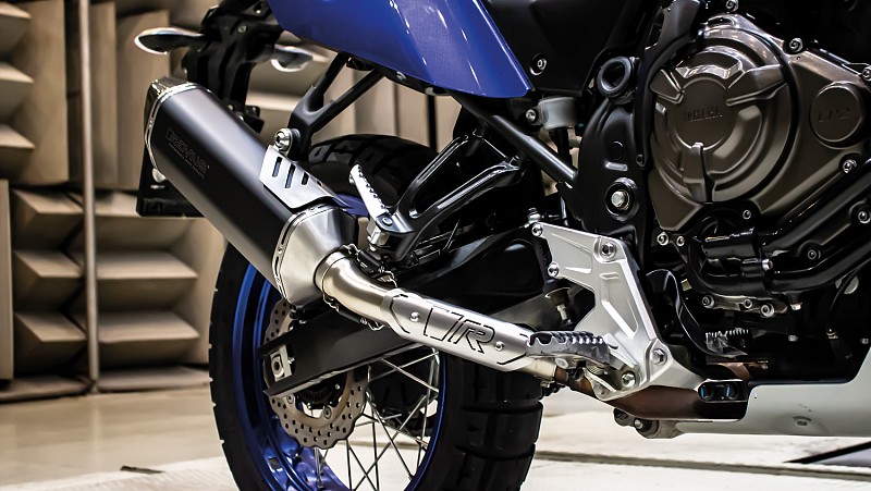 BLACK HAWK RACING Slip On (sport exhaust) with connection tube and removable sound insert, Stainless steel