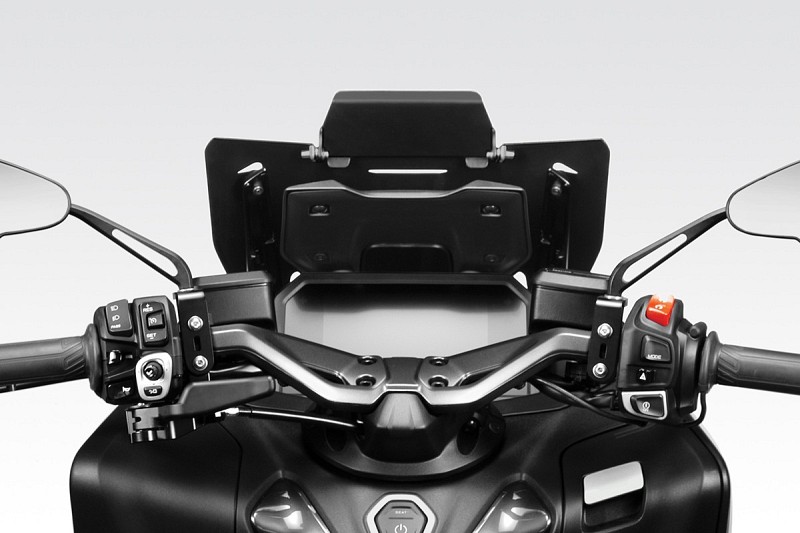 De Pretto Moto Ζελατίνα  YAMAHA   T-MAX 560 2022-23