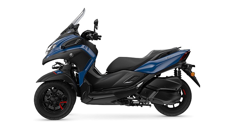 TRICITY 300