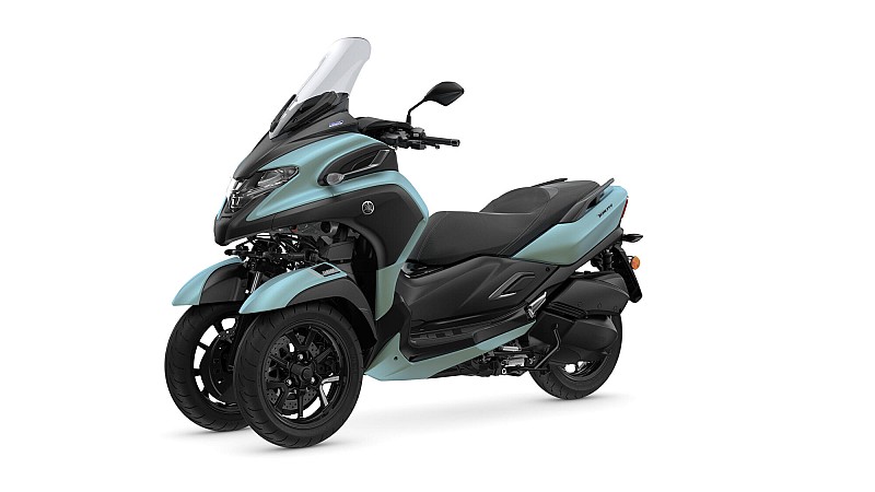 TRICITY 300