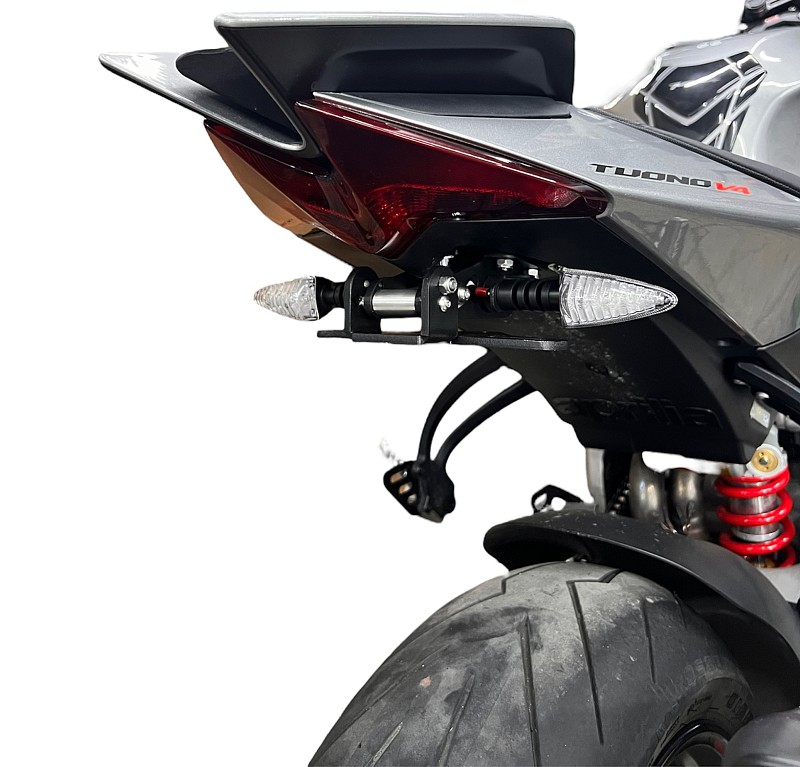 Αναδιπλούμενη – Σπαστή βάση πινακίδας Aprilia Tuono V4 1100 2021+