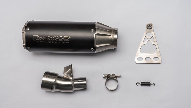 HONDA CB 1000 Hornet 25- BoostR with removable sound insert (RACE) Material: Edelstahl schwarz Color: stainless steel black