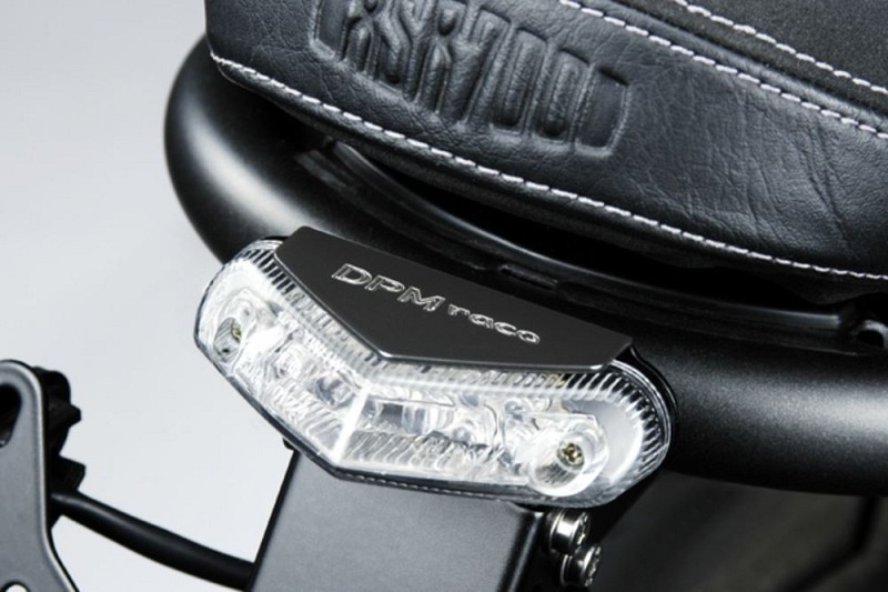 De Pretto Moto Βαση πινακίδας ΜΕ ΦΑΝΑΡΙ  για Yamaha XSR 700 2015