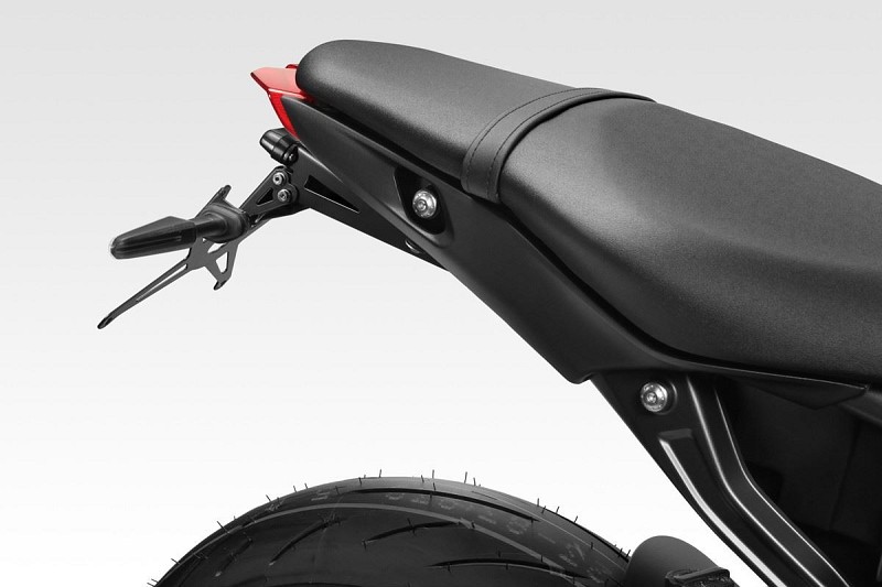 De Pretto Moto Βαση πινακίδας για Yamaha MT09  2021